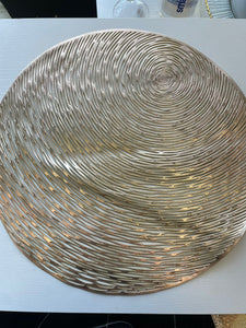 Set of 4 gold placemat #365