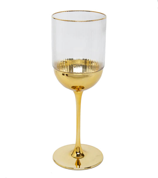 Set of 6 wine glasses with gold design