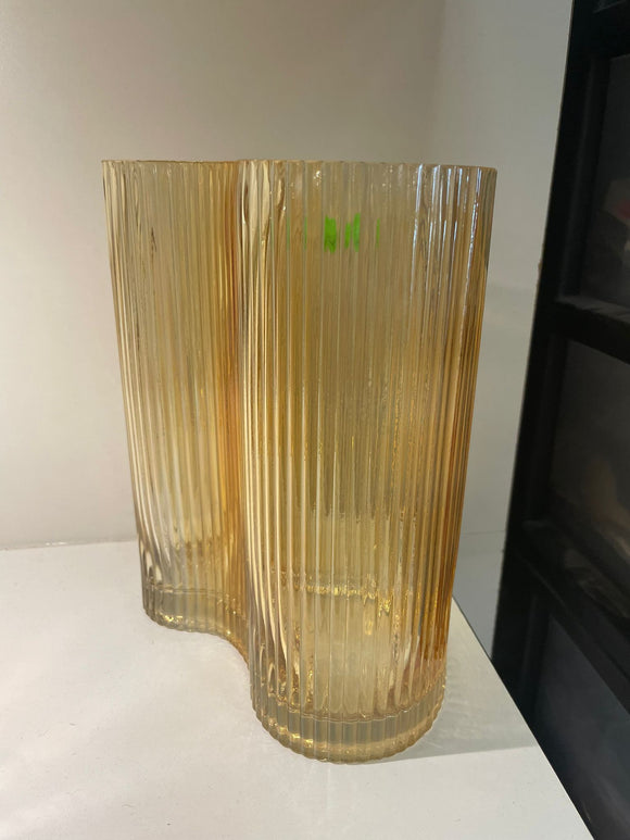Amber wavy vase