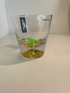 Set of 4 whiskey glass with gold bottom