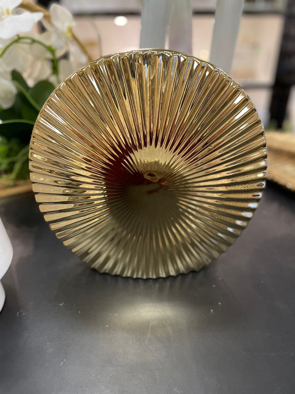 Gold round ceramic vase