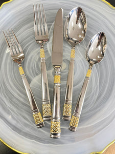 18/10 set of 4 flatware set with gold accent