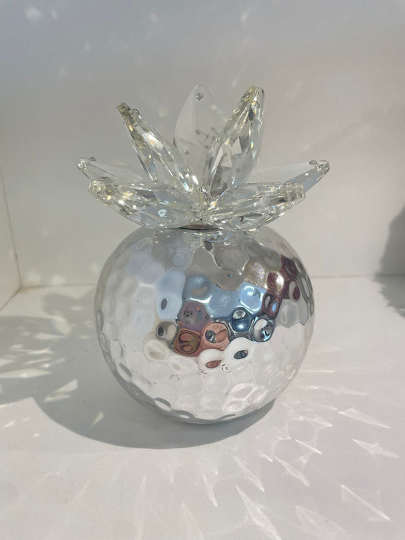 Hammered reed diffuser with Crystal top