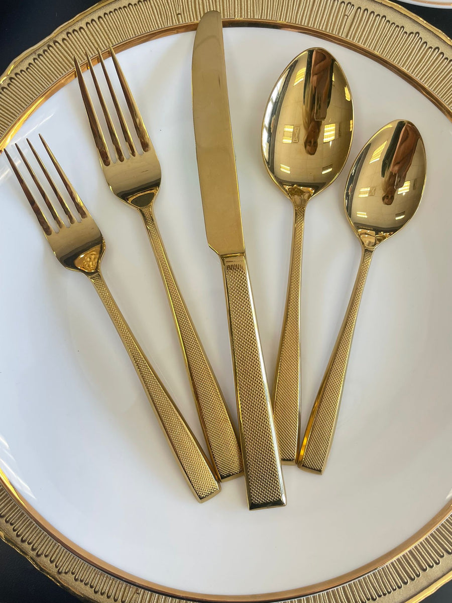 20 piece set 18/10 full gold Flatware Trendsettings